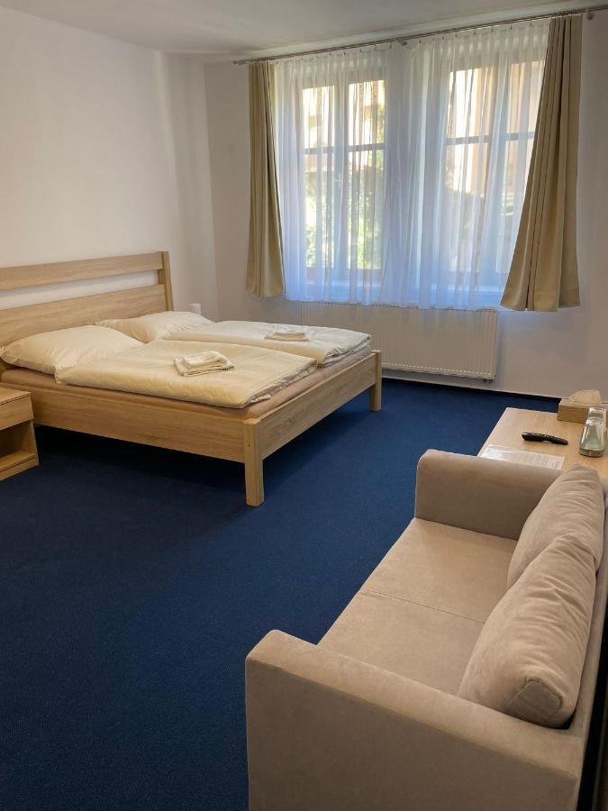 Hotel U Mesta Prahy Náchod Zewnętrze zdjęcie