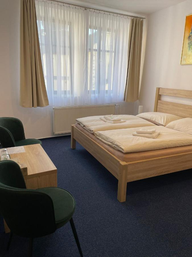 Hotel U Mesta Prahy Náchod Zewnętrze zdjęcie