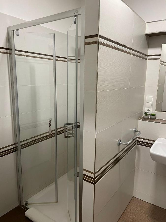 Hotel U Mesta Prahy Náchod Zewnętrze zdjęcie