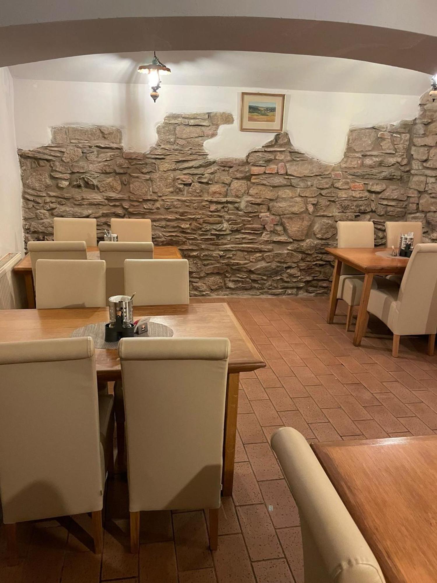 Hotel U Mesta Prahy Náchod Zewnętrze zdjęcie
